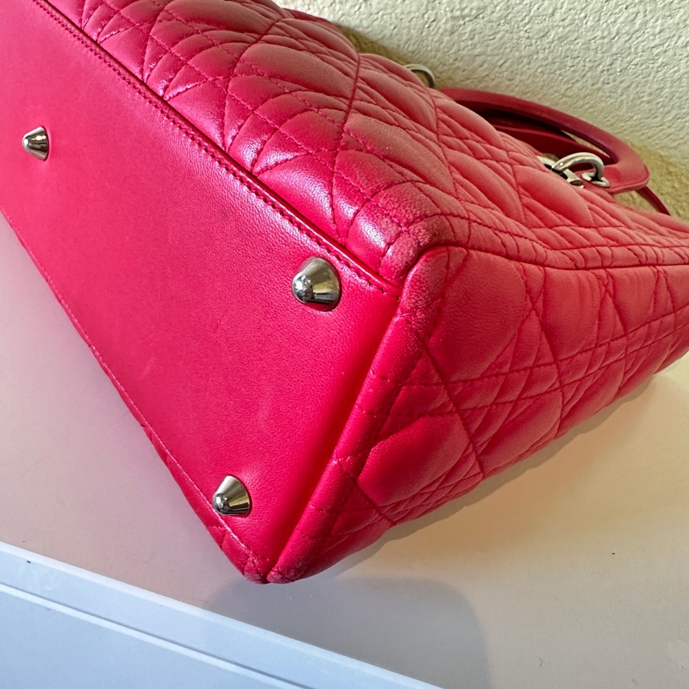 Authentic Christian Dior Large bag - Picture 4 of 10